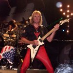 25 ottobre 1948 - nasce Glenn Tipton