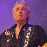3 novembre 1945 - nasce Nick Simper