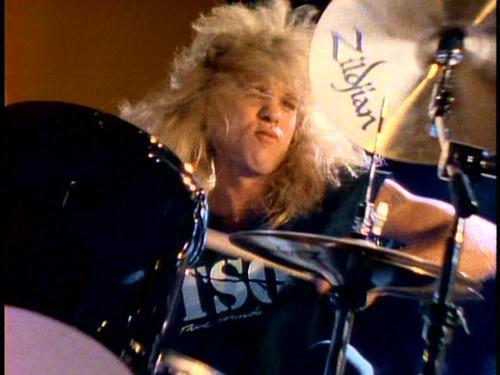 22 gennaio 1965 - nasce Steve Adler