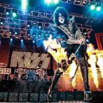 7 novembre 1960 - nasce Tommy Thayer
